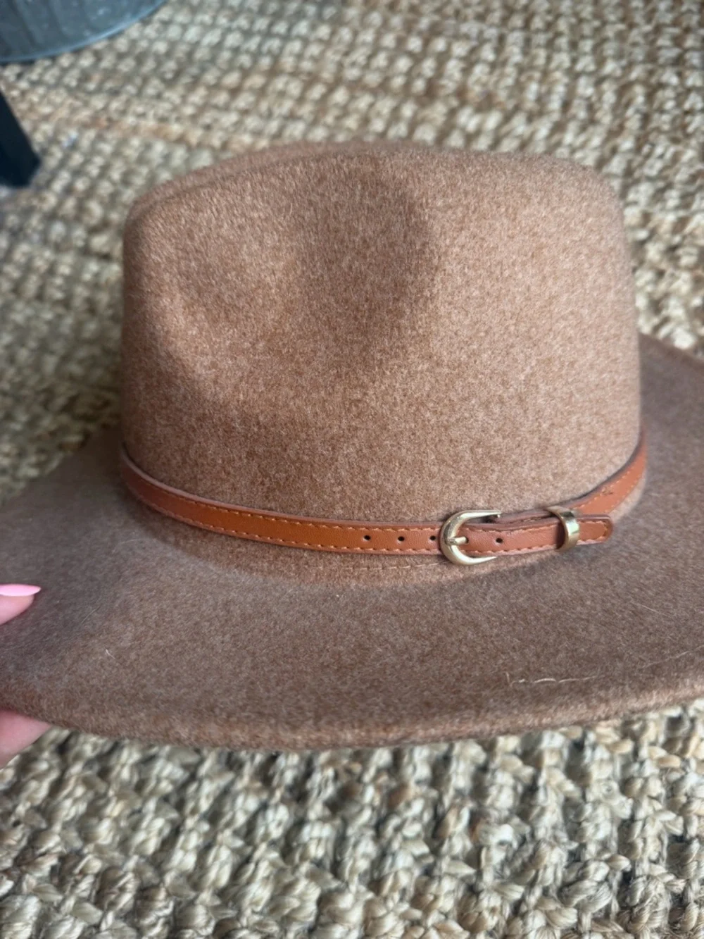 Classic Brown Wool hat with leather belt - Picture 2 of 4